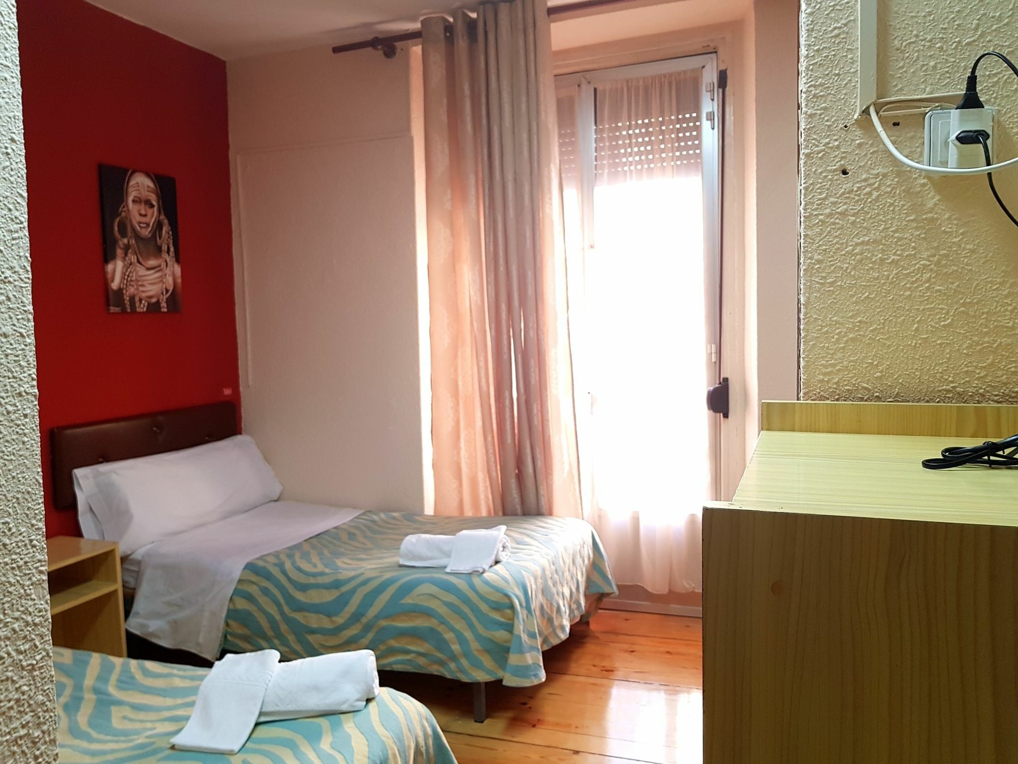 Hostal Padre Isla 1 เลออน ภายนอก รูปภาพ
